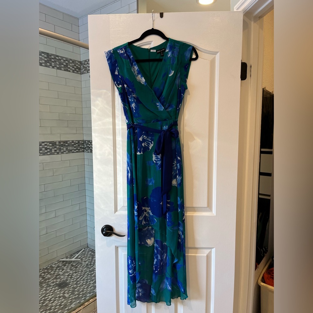 Kate and Lily dress worn once and dry cleaned